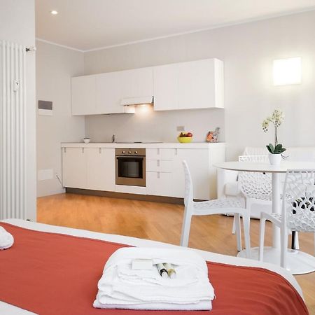Flats4Rent Green Valley Verona Ngoại thất bức ảnh