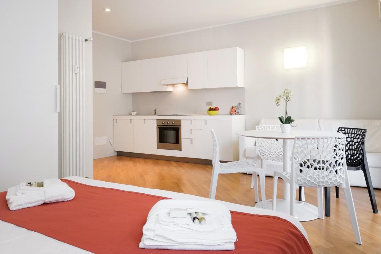 Flats4Rent Green Valley Verona Ngoại thất bức ảnh